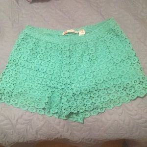 Chelsea and Violet, women’s detail shorts